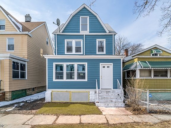 2nd image of 13 Telford St