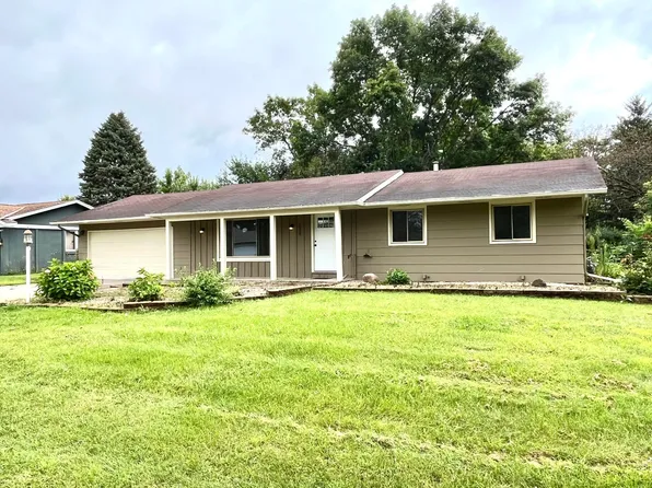 8200 Xenia Ave N, Brooklyn Park, MN 55443