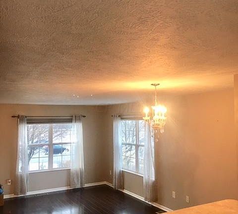 4th image of 8390 Sawmill Green Dr