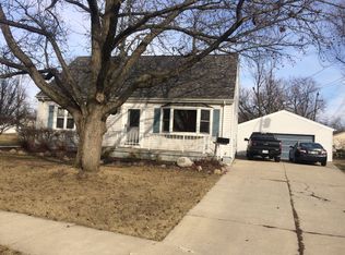 327 Mona Ln, Findlay, OH 45840