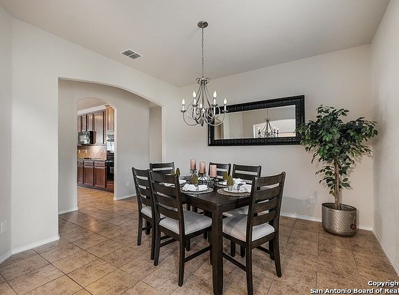 5th image of 8011 Rockwell Vis