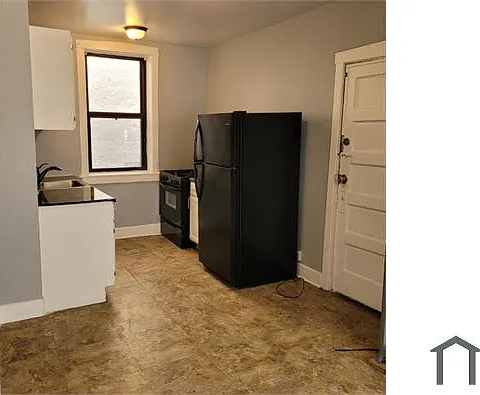 3607 S King Dr #1 — Photo 6