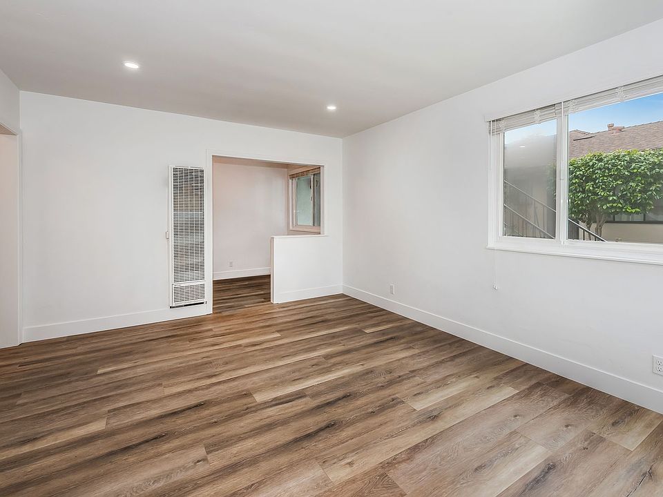 1st image of 231 W Yanonali St APT 1
