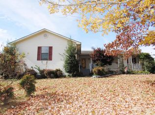 737 Burgess Chapel Rd, Dyersburg, TN 38024
