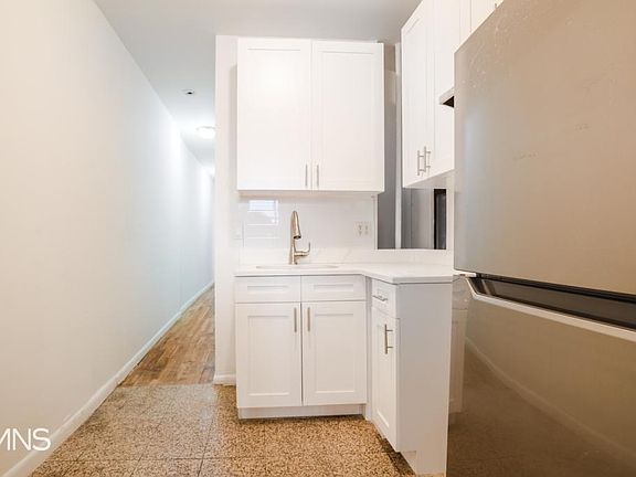 3rd image of 2304 A C Powell Blvd APT 3A