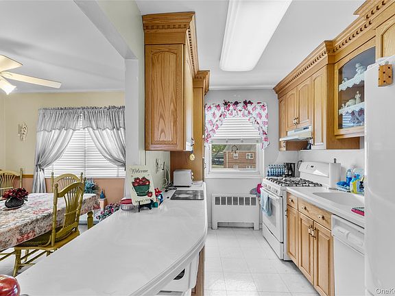 3rd image of 155-32 84th Street #3