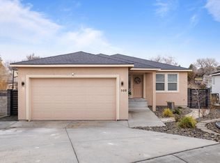 508 S Huntington Pl, Kennewick, WA 99336