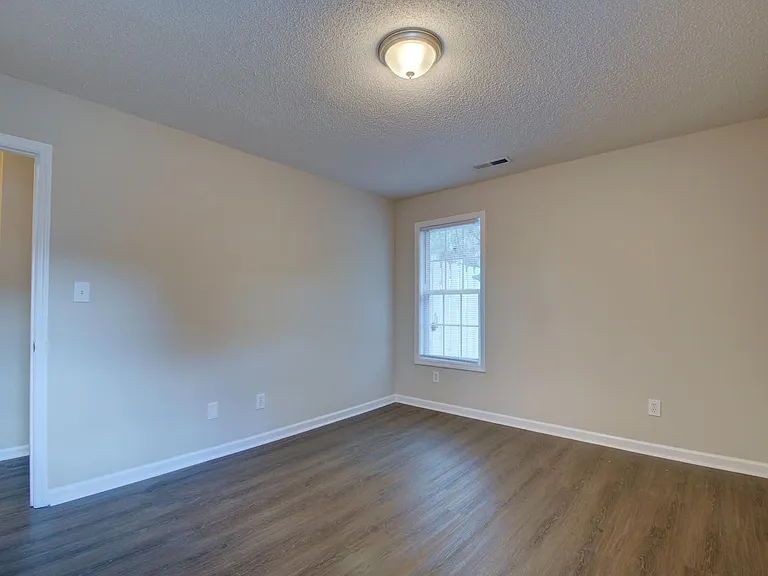 128 Railroad Ridge Rd — Photo 11