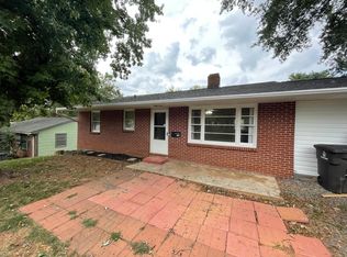 511 W Brookline St, Winston Salem, NC 27127