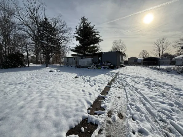 460 Woodbine Rd, Craigsville, WV 26205