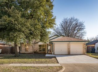 606 Rifleman Trl, Arlington, TX 76002