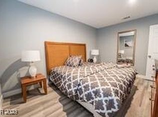 3955 Savoy Ct, Las Vegas, NV 89115