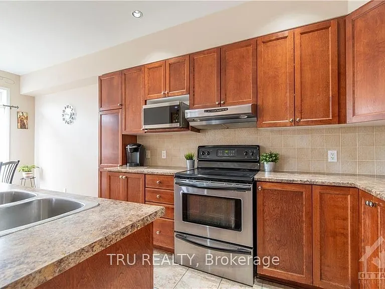 228 Berrigan Dr — Photo 10