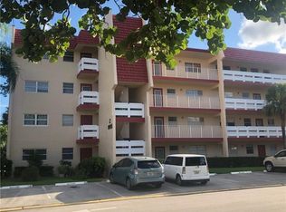 1005 Country Club Dr APT 303, Pompano Beach, FL 33063