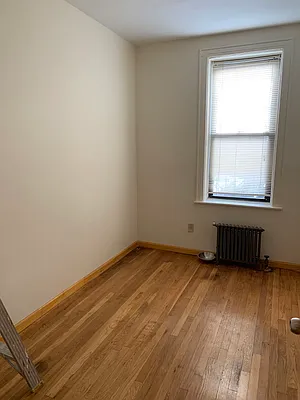 Rented by Sun Realty New York Inc | media 7