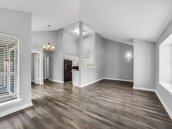 2nd image of 11012 Crenchrus Court