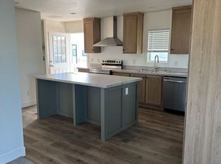2060 N Ctr #432, Mesa, AZ 85201
