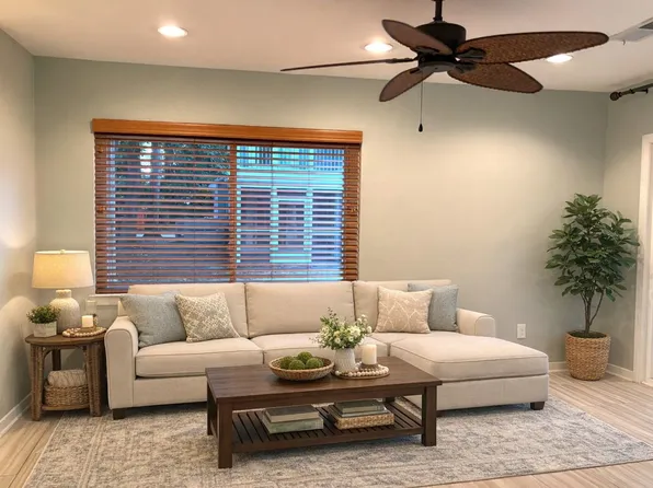 857 Liriope Ln #401-A, Mount Pleasant, SC 29464