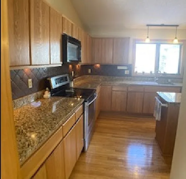 7838 Dover Cv — Photo 15
