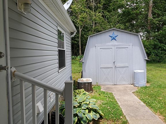 4th image of 5074 Sandstone Cir