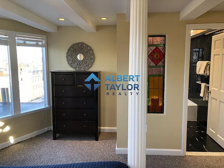 113 Beacon St #Penthouse 7 — Photo 8