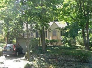 1004 Amherst St, White Oak, PA 15131