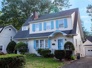 23 Richelieu Rd, Scarsdale, NY 10583