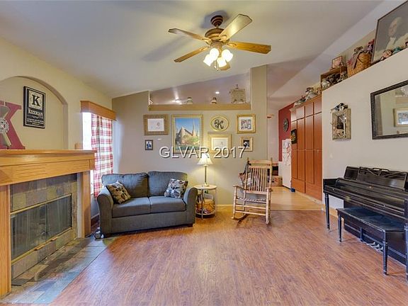3rd image of 2301 Black Bush Ln