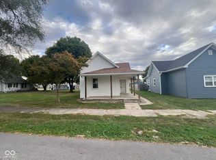 2312 S B St, Elwood, IN 46036