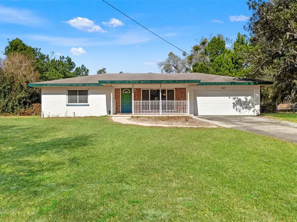 5067 Mockingbird Dr, Dade City, FL 33523