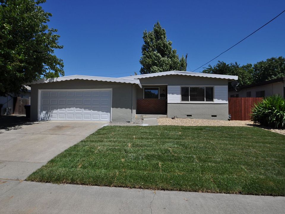 1st image of 2106 Cambridge Dr