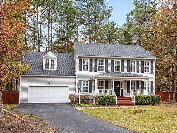 2nd image of 10608 Rollingwood Ct