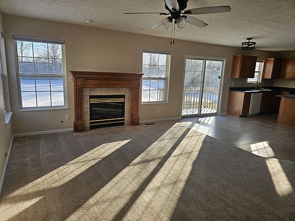 3rd image of 6364 Harvest Meadows Dr