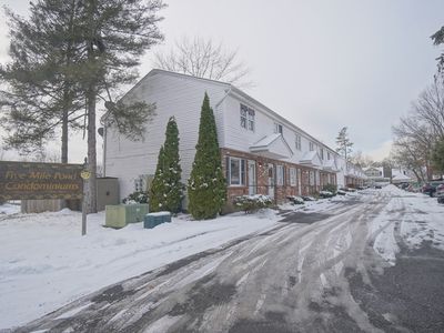 120 Lamplighter Ln APT C, Springfield, MA, 01119