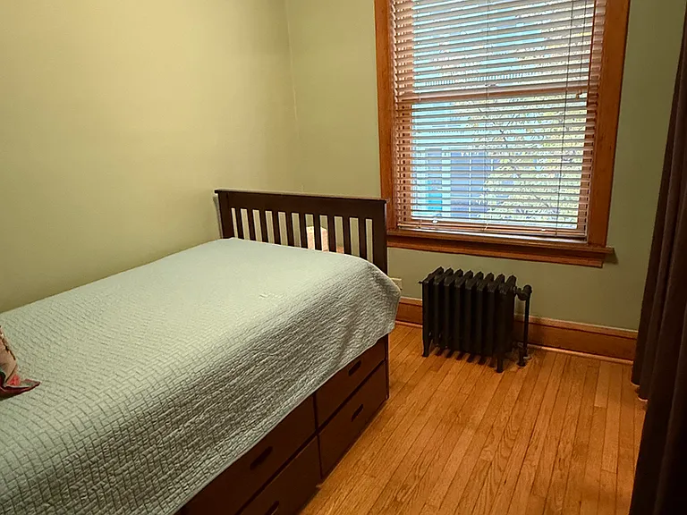 2134 N Damen Ave #2 — Photo 18