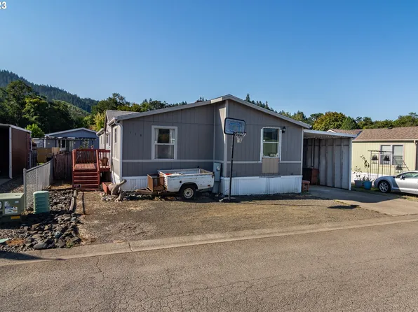550 S State St Unit 118, Sutherlin, OR 97479