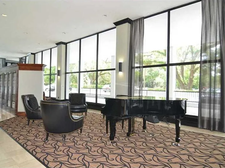 400 E Colonial Dr #505 — Photo 15