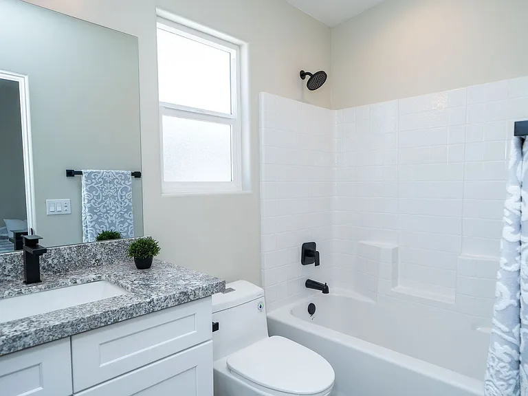 2441 McCulloch Blvd — Photo 15