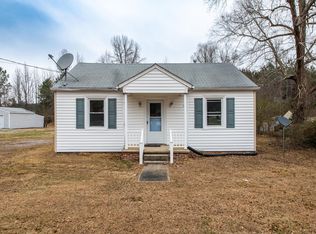 24812 River Rd, North Dinwiddie, VA 23803