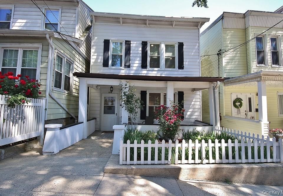 1st image of 521 E 235th Street