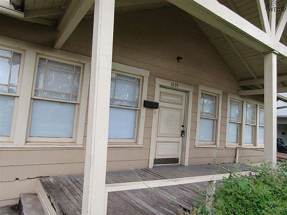 2nd image of 1635 Pearl Ave