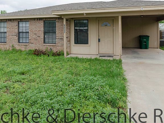 2nd image of 3245 Grove Cir