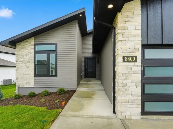 8400 NW 90th St, Kansas City, MO 64153