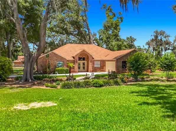 2702 Stafford Oaks Pl, Plant City, FL 33565