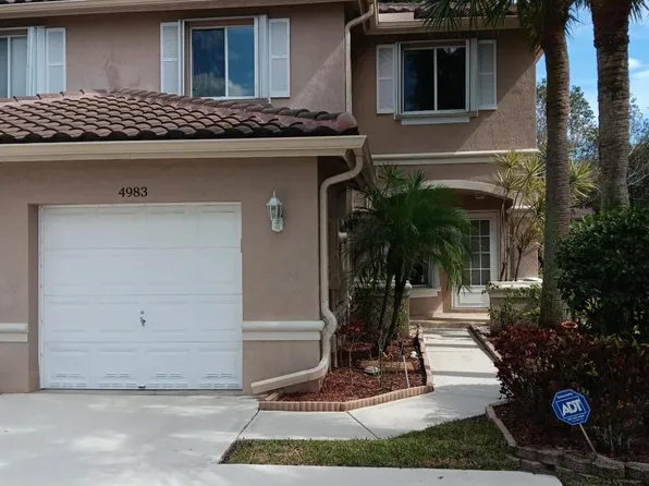 4983 Pinemore Ln, Lake Worth, FL 33463