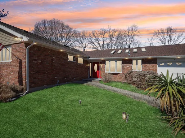 61 Scholar Lane, Commack, NY 11725