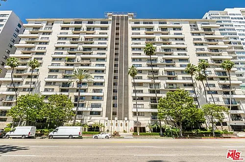 10535 Wilshire Blvd Photo 1