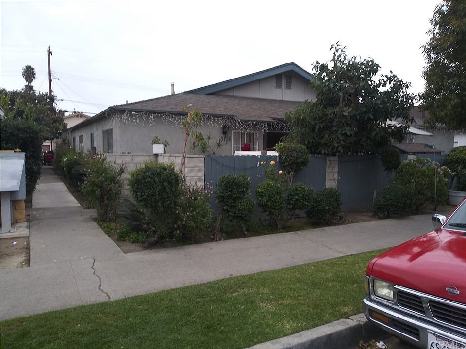 1st image of 3106 Garnet Ln