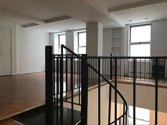 Rented by EXR | media 21