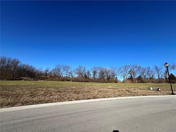 4th image of 206 Melinda Dr